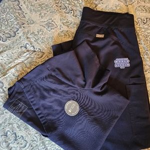 WOMEN'S FIGS NAVY BLUE SET